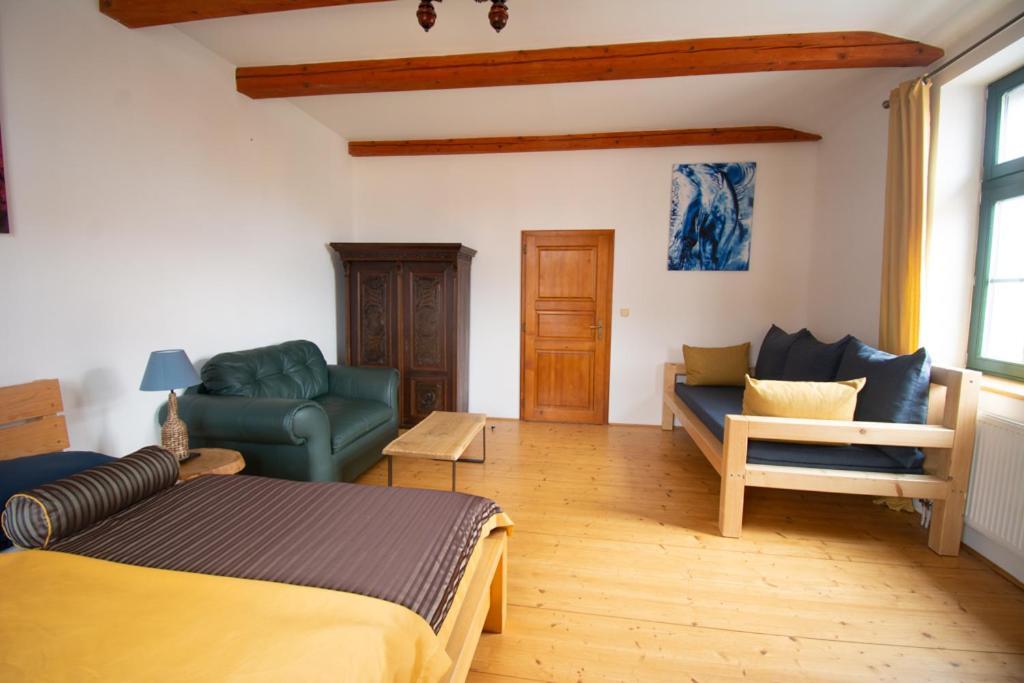 Apartment Sirius F In Center Of Cb Ceske Budejovice Exteriör bild