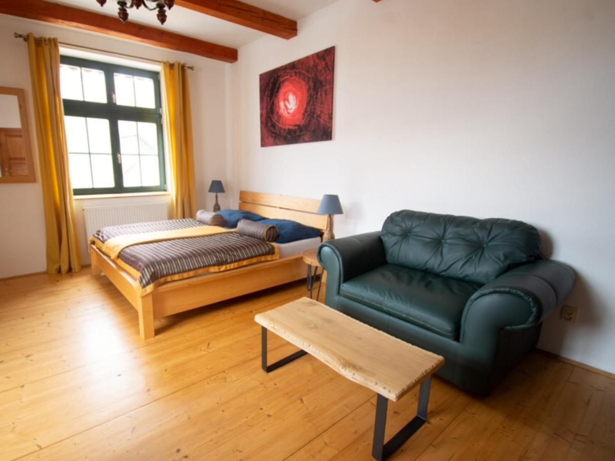 Apartment Sirius F In Center Of Cb Ceske Budejovice Exteriör bild