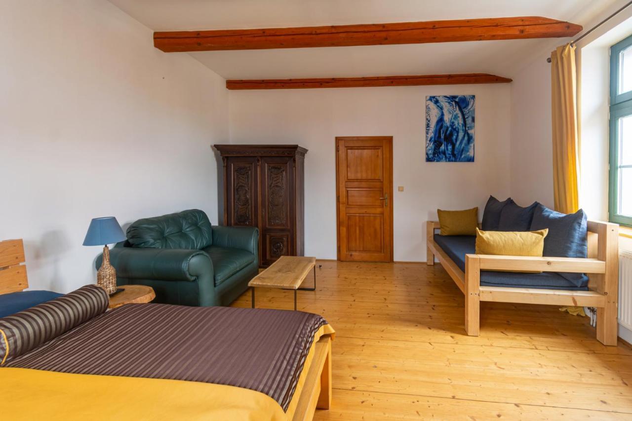 Apartment Sirius F In Center Of Cb Ceske Budejovice Exteriör bild