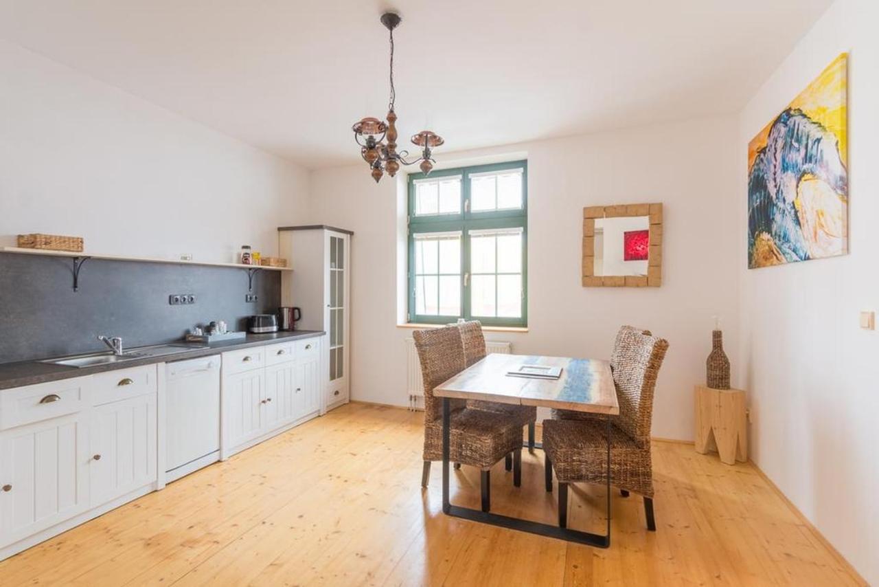 Apartment Sirius F In Center Of Cb Ceske Budejovice Exteriör bild